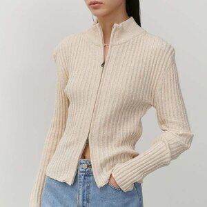 (Never worn) Amomento Zip Up Cardigan